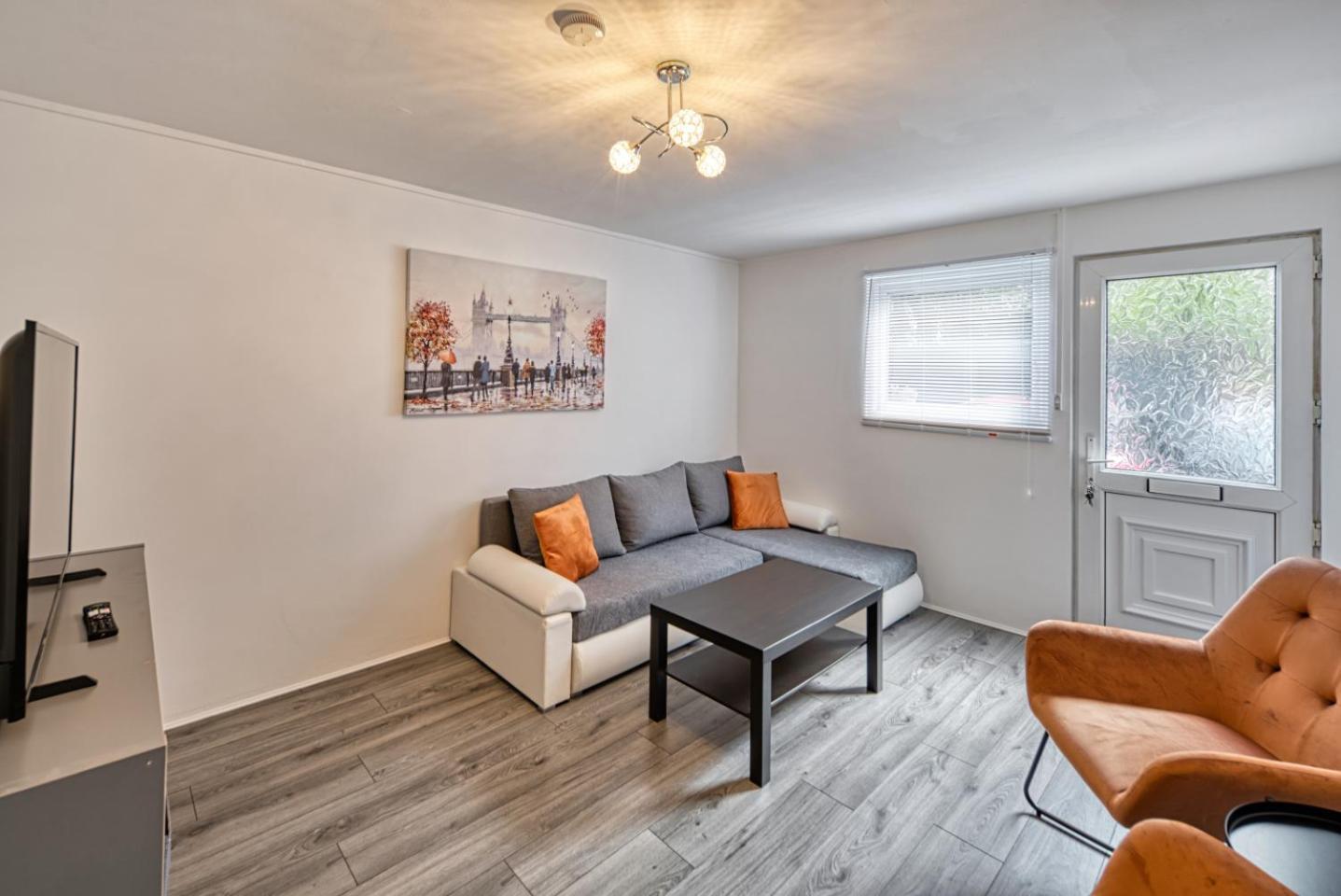 Central Nottingham 3 Bed House With Driveway Екстер'єр фото